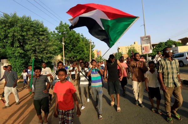 لندن ترحب بالاتفاق فى السودان: لحظة تاريخية