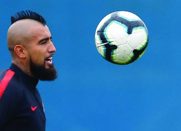 فيدال: الحكم أفسد اللقاء