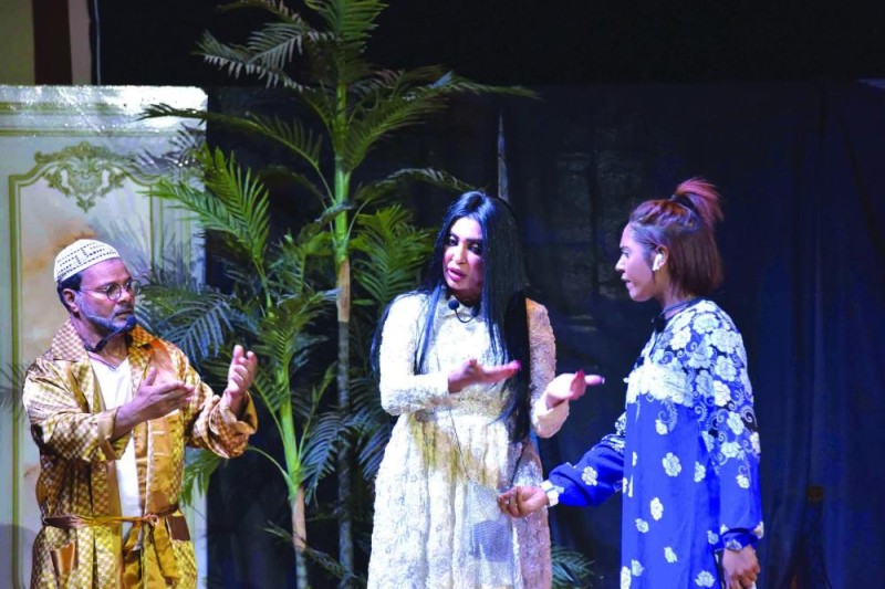 مسرحية «نمبر 1» تحضر لإعادة عروضها بمدن المملكة