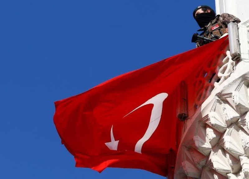 تركيا .. اعتقال 176 عسكريا للاشتباه فى صلتهم بجولن