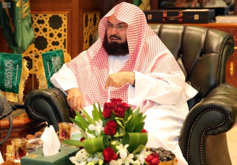 'السديس' يطلع على آخر استعدادات مشروع ترجمة خطبة عرفة
