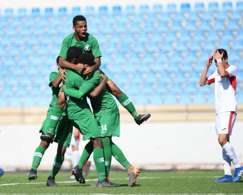 المنتخب السعودي يحرز لقب بطولة غرب آسيا