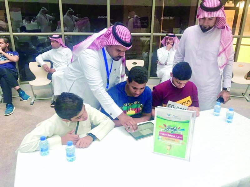 تتويج الفائزين بمسابقة «فرسان»