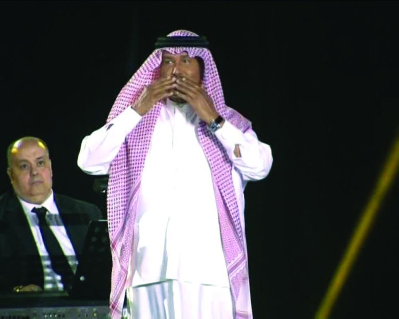 فنان العرب وأنغام ينعشان أجواء الباحة