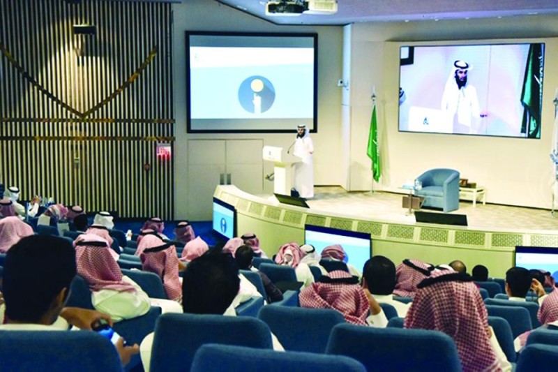 م. الحمادي: تطورات مذهلة يشهدها قطاع التقنية