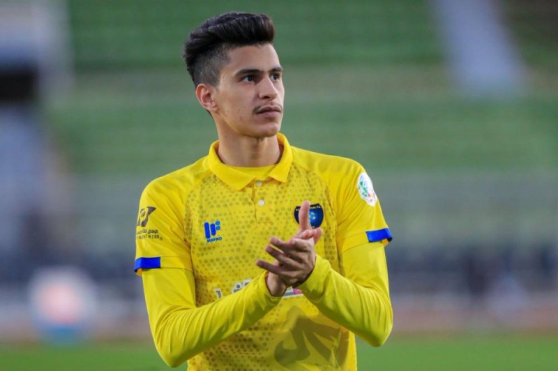 المهيدب يقرب المفرج من النصر