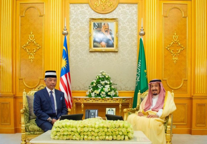 خادم الحرمين الشريفين يستقبل ملك ماليزيا