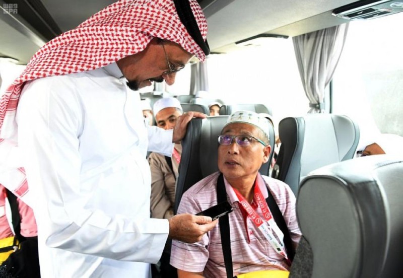 حجاج: مبادرة طريق مكة أنهت الإجراءات في دقائق