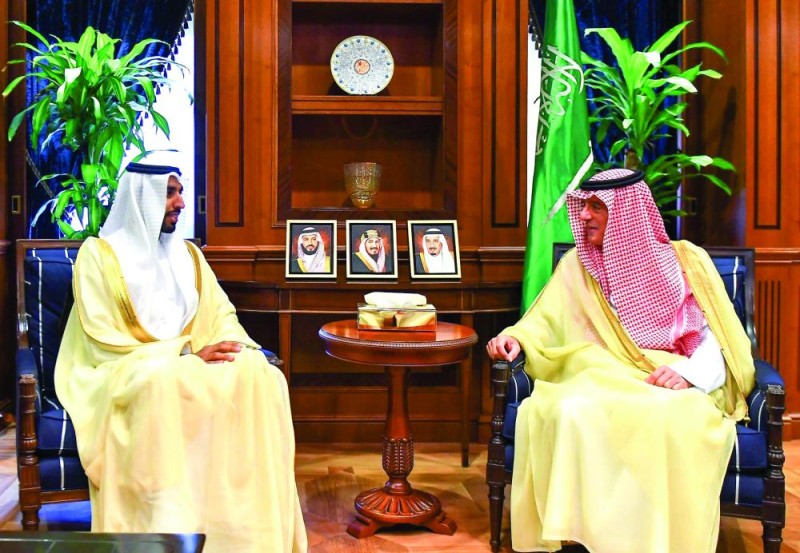 «الجبير» يبحث تطورات المنطقة مع سفير الإمارات