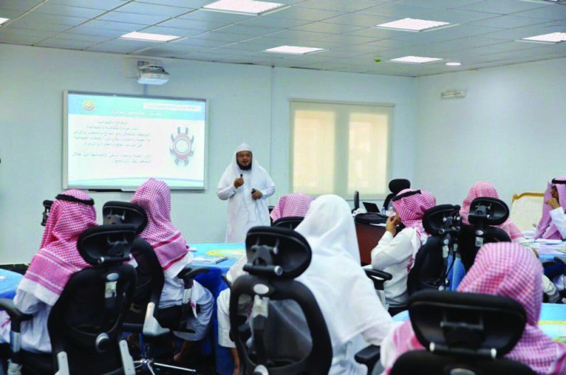 20 ساعة تدريبية لأعضاء «الأمر بالمعروف» في المدينة المنورة