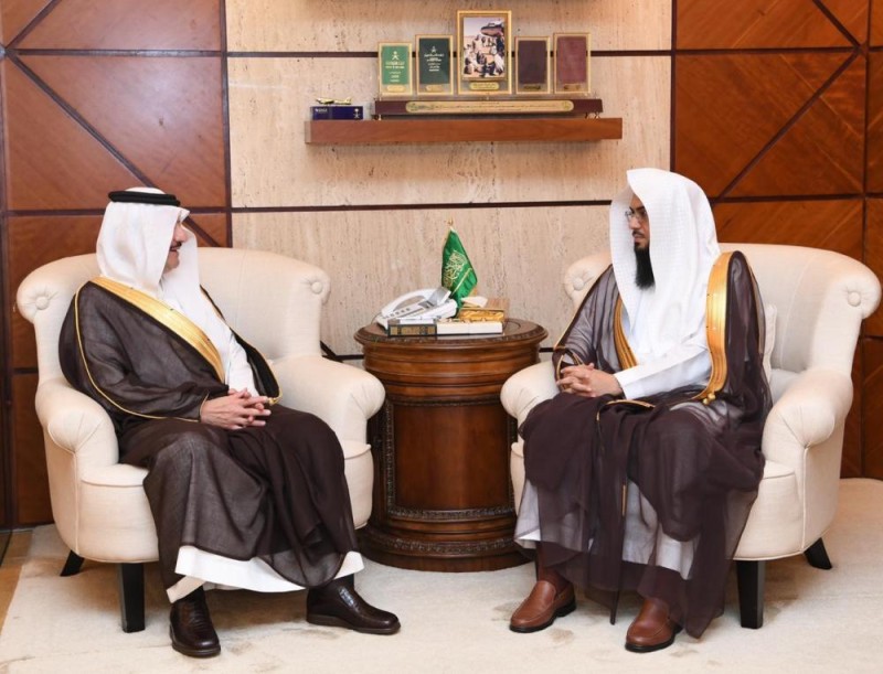 أمير الشرقية لـ'رئيس محكمة الأحساء' : تحقيق العدالة الناجزة