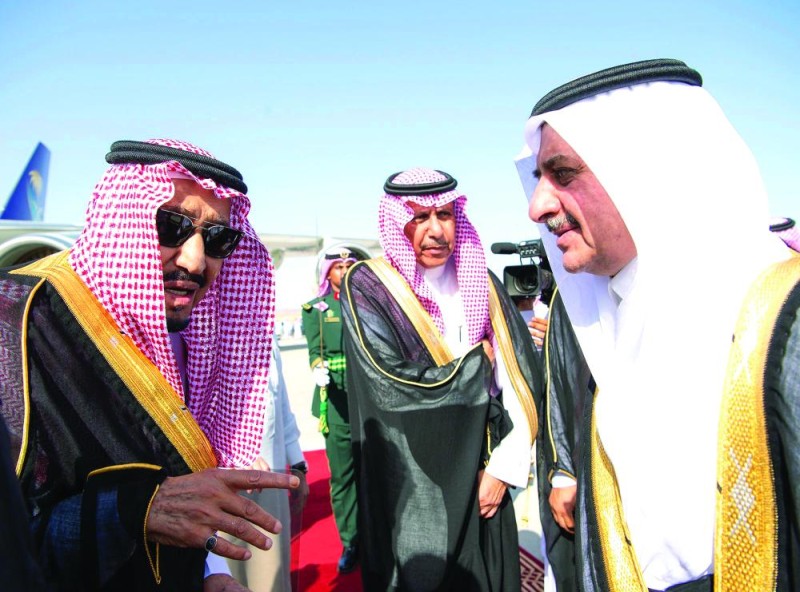 خادم الحرمين الشريفين يصل «نيوم» للراحة والاستجمام