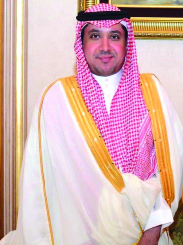 أمير الشرقية يصدر حزمة من القرارات الإدارية