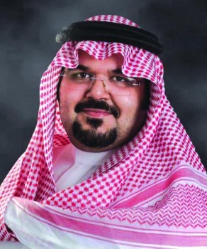أمير الشرقية يصدر حزمة من القرارات الإدارية