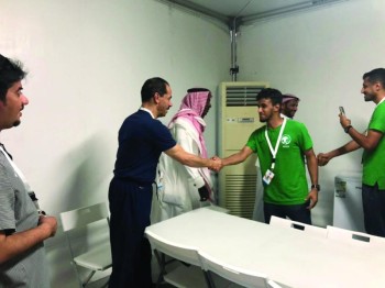 نيوم في صور