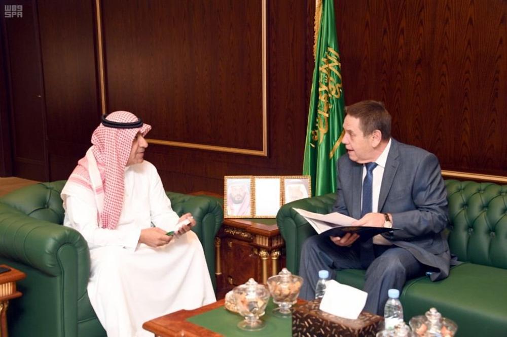 «الشبانة» يبحث التعاون الإعلامي مع السفير الروسي
