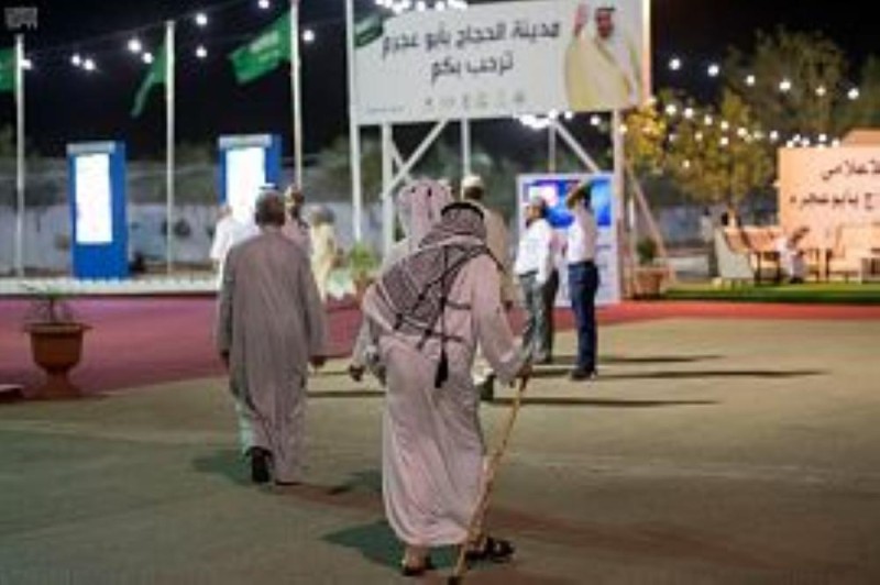 بالصور .. الحجاج في مكة «واحة النفس المطمئنة»