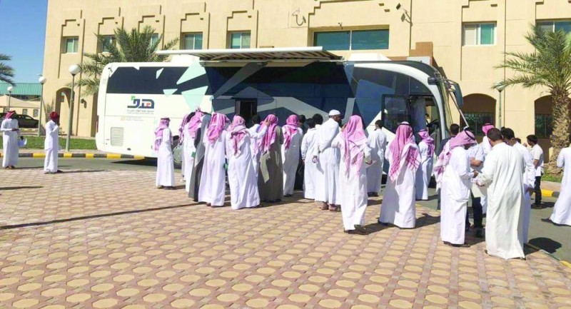 خلال 3 أيام.. 200 باحث عن العمل يزورون «هدف» بالخفجي