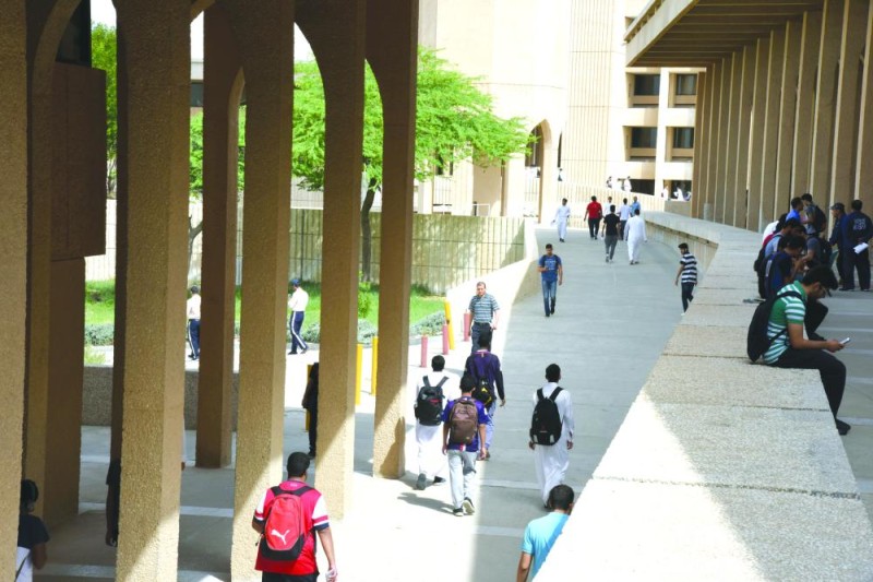 6180 طالبا في الفصل الصيفي بجامعة الملك فهد