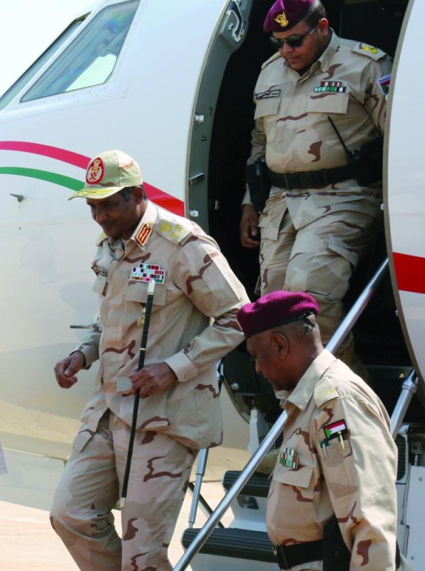 السيسي لـ«حميدتي»: ندعم أمن واستقرار السودان