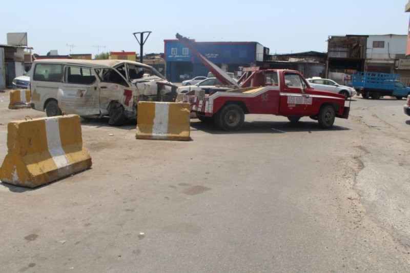 سحب ومخالفة 66 سيارة بالخبر
