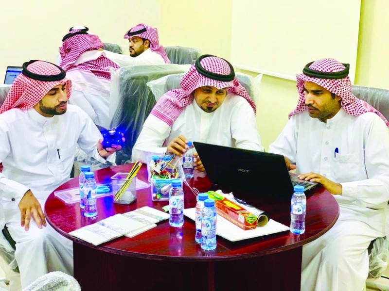 تدريب 5000 معلم ومعلمة في برامج الصيف بالأحساء