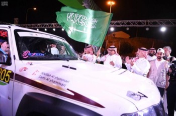 بالصور .. انطلاقة حماسية لرالي عسير 2019