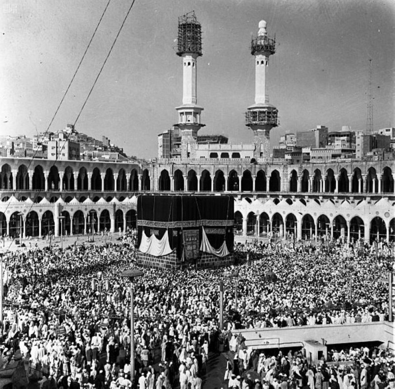 ماذا قدمت المملكة للحجاج على مدار 50 عامًا؟