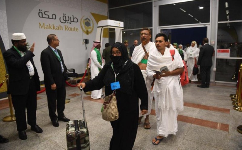 وصول 413 حاجًا بنجلاديشيًا إلى جدة