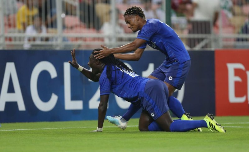 الهلال يضرب الأهلي برباعية مع الرأفة