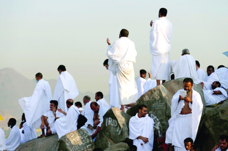 «جبل عرفة».. مشهد يوم الحج الأكبر