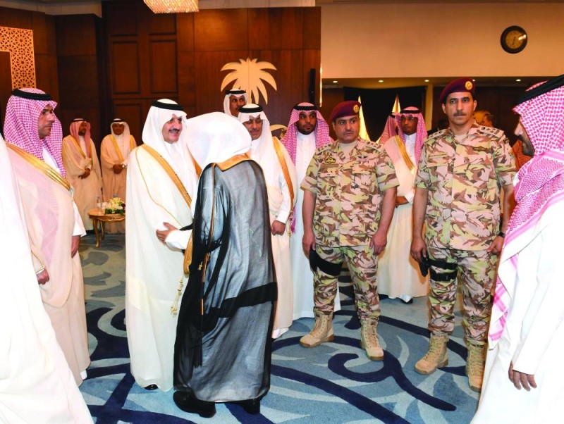أمير الشرقية يستقبل المهنئين بعيد الأضحى المبارك