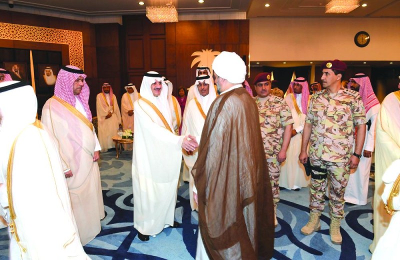 أمير الشرقية يستقبل المهنئين بعيد الأضحى المبارك