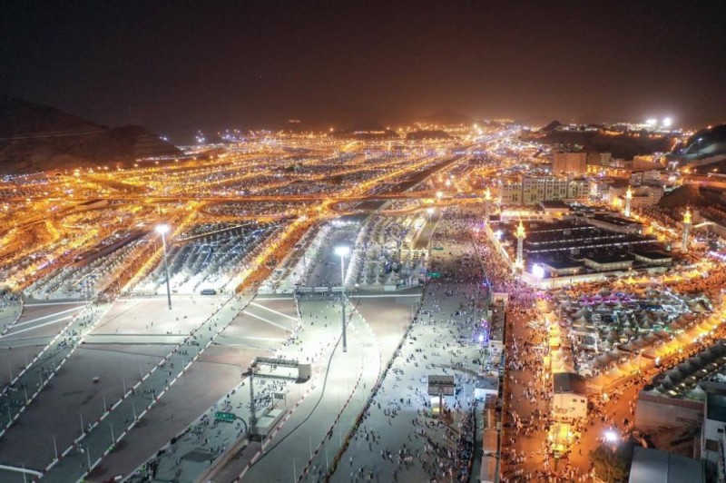 «المدني» يحذر من زيادة الأحمال الكهربائية