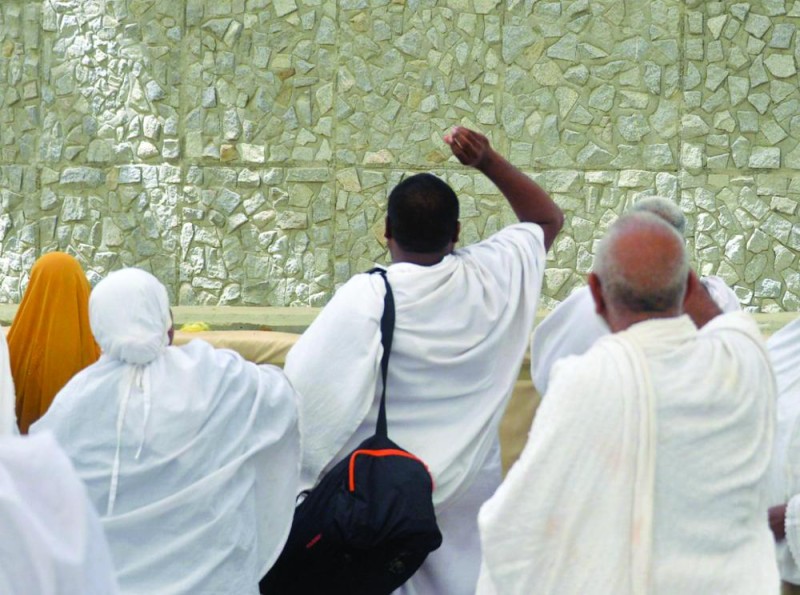 «المتعجلون» يغادرون منى بعد رمي الجمرات