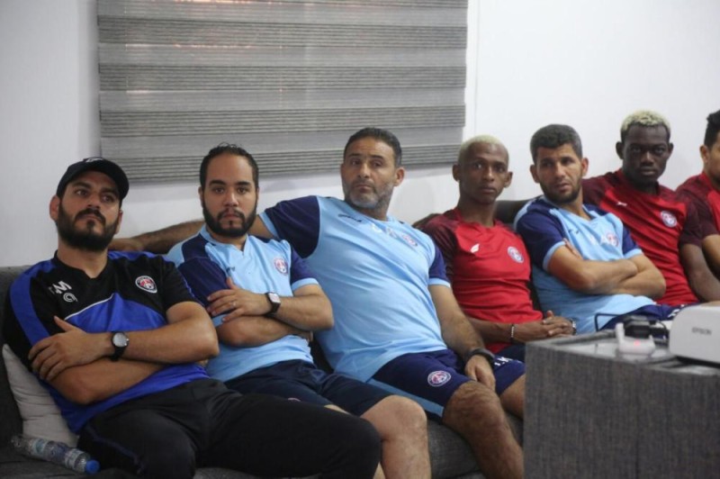 محاضرة تحكيمية للاعبي العدالة