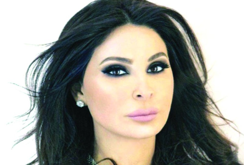 إليسا: لن أستمر في مجال «مليء بالمافيات»