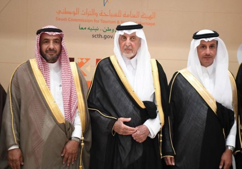 نيابة عن الملك.. أمير مكة يرعى حفل سوق عكاظ