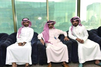 اليوم تعايد منسوبيها بعيد الأضحى