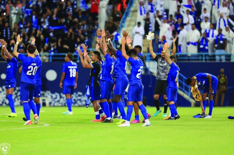 الهلال والشهري يتصدران أرقام دوري المحترفين