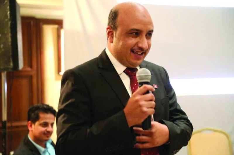 نعمان: انتهاكات الحوثيين طالت «الموتى والمشيعين»