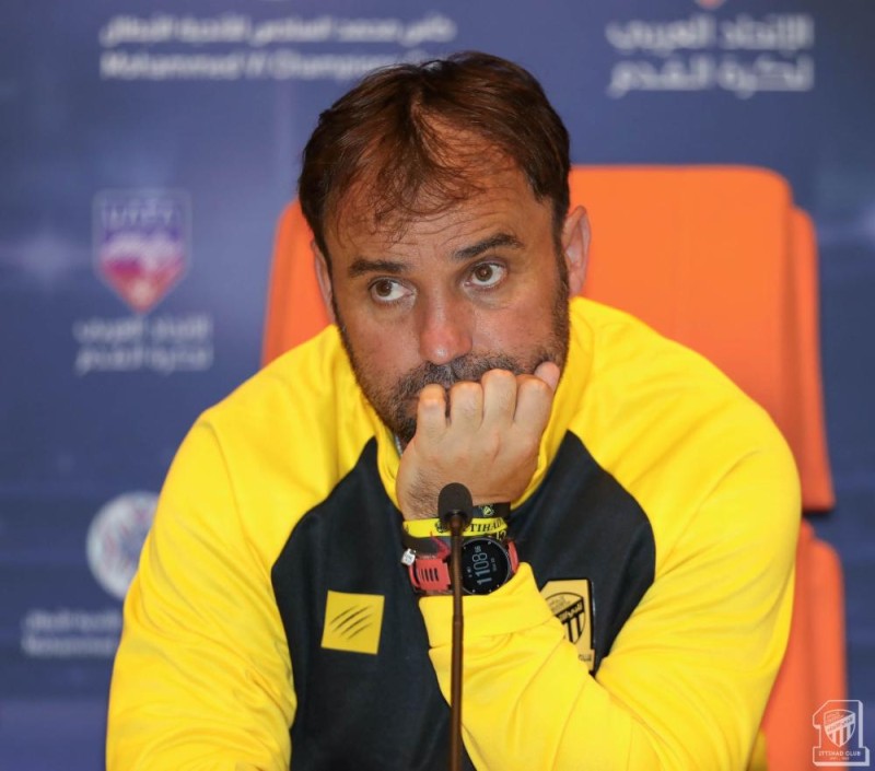 سييرا  : لابد أن نتجاوز الهلال  قبل التفكير في اللقب الآسيوي