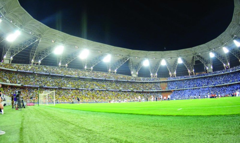 في الجوهرة..كعب الهلال عال