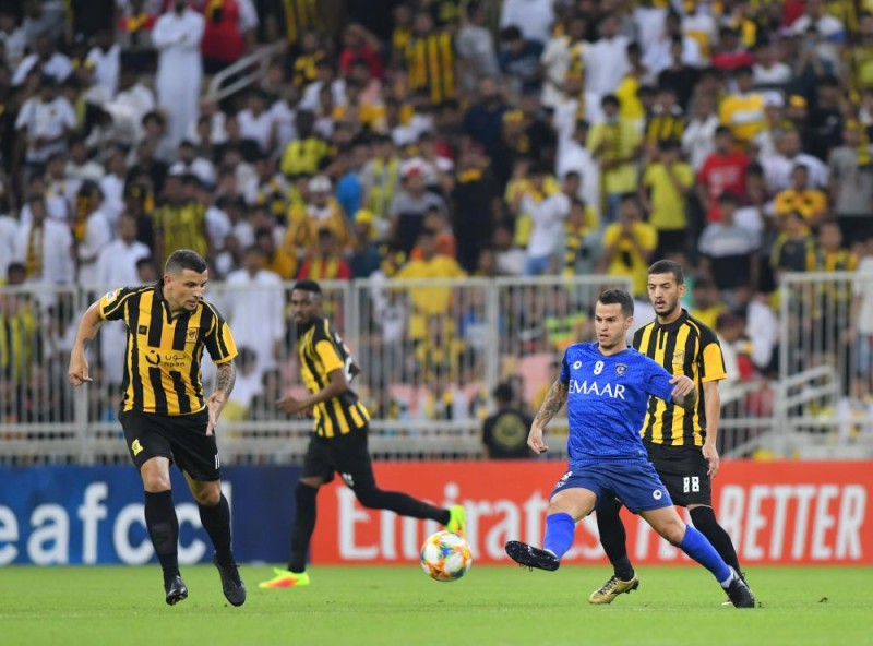 التعادل السلبي يخيم على قمة الاتحاد والهلال 