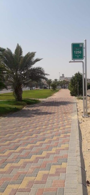 لوحات إرشادية للوصول إلى أحياء القطيف