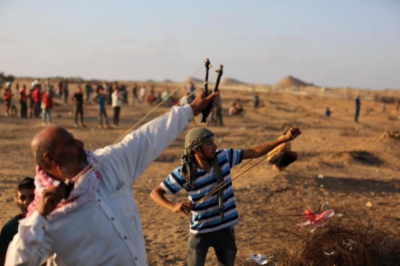 إصابة 3 فلسطينيين برصاص الاحتلال