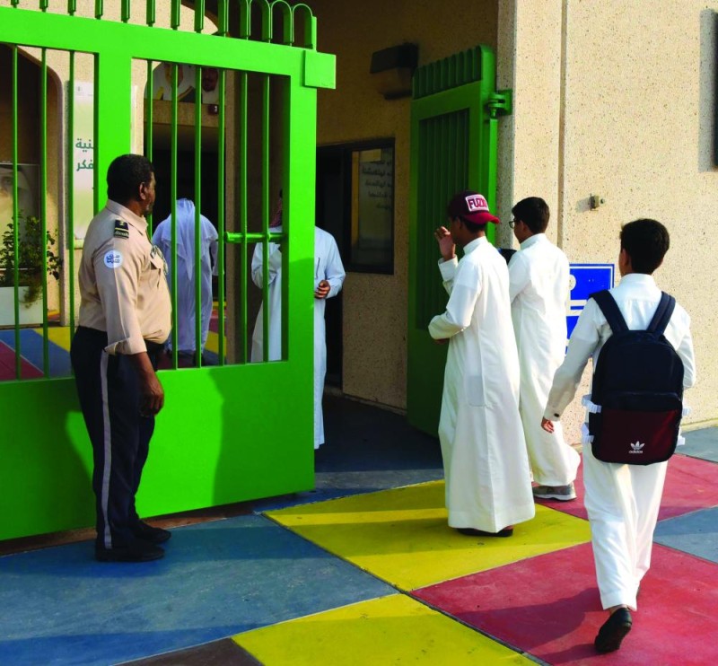 مدارس الشرقية الأهلية تتأهب لـ«التوطين»