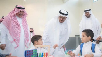وزير التعليم يتفقد سير العملية التعليمية بالمدارس