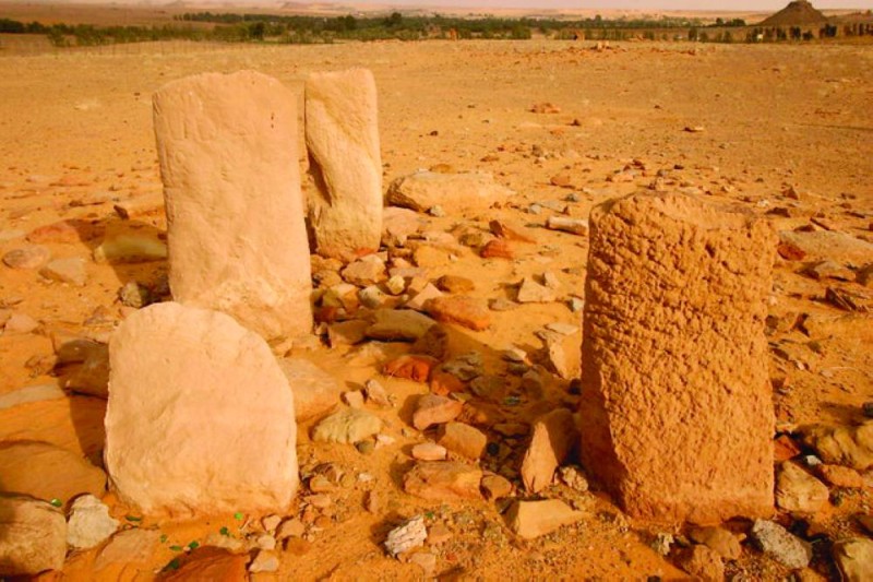 «الرجاجيل».. 6000 عام من الحضارة والغموض