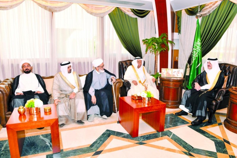 أمير الشرقية يلتقي مع أسرة «بوخمسين»
